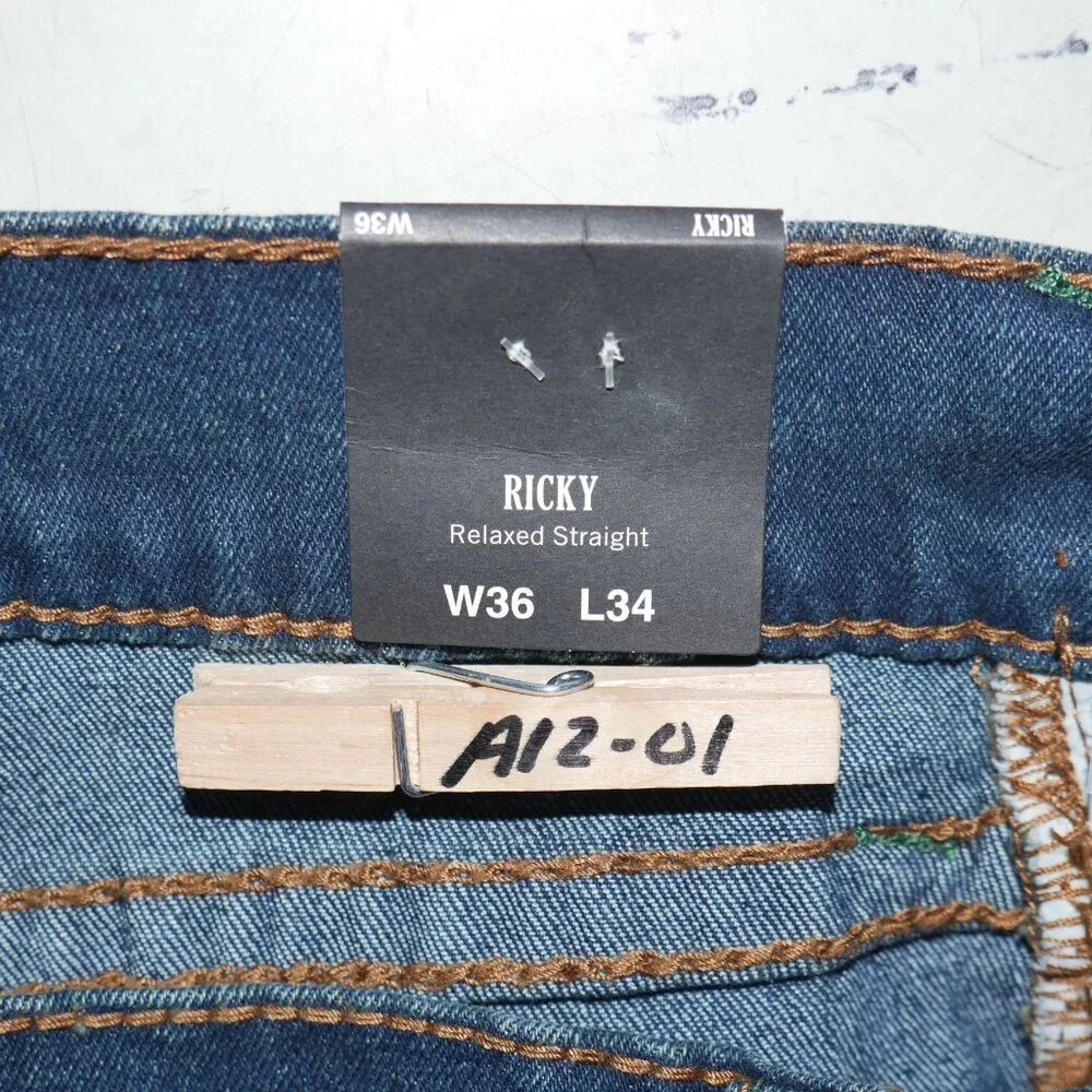 True Religion Ricky Relaxed Straight Jeans Mens Size 36x34 Dark Wash NWT